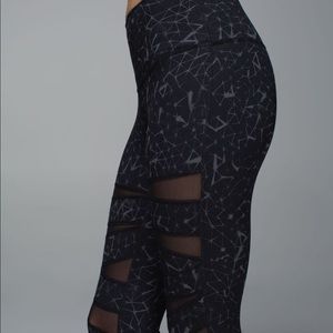 Lululemon tech mesh leggings size 4